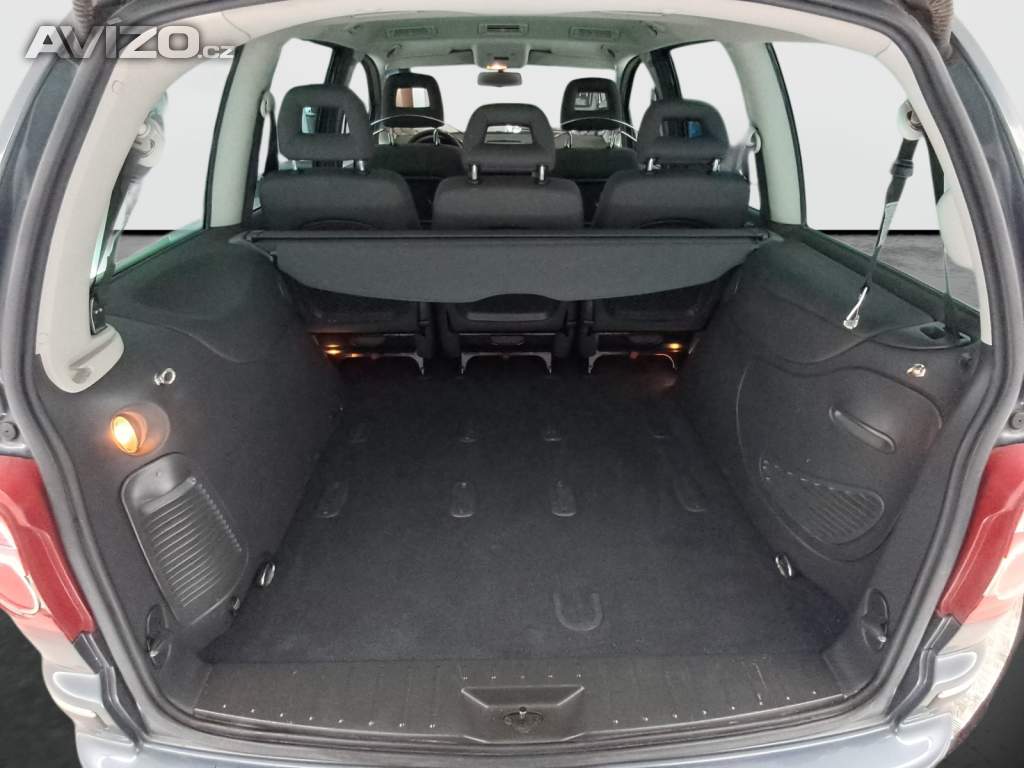 Foto inzerátu VW Sharan 2.0 TDI