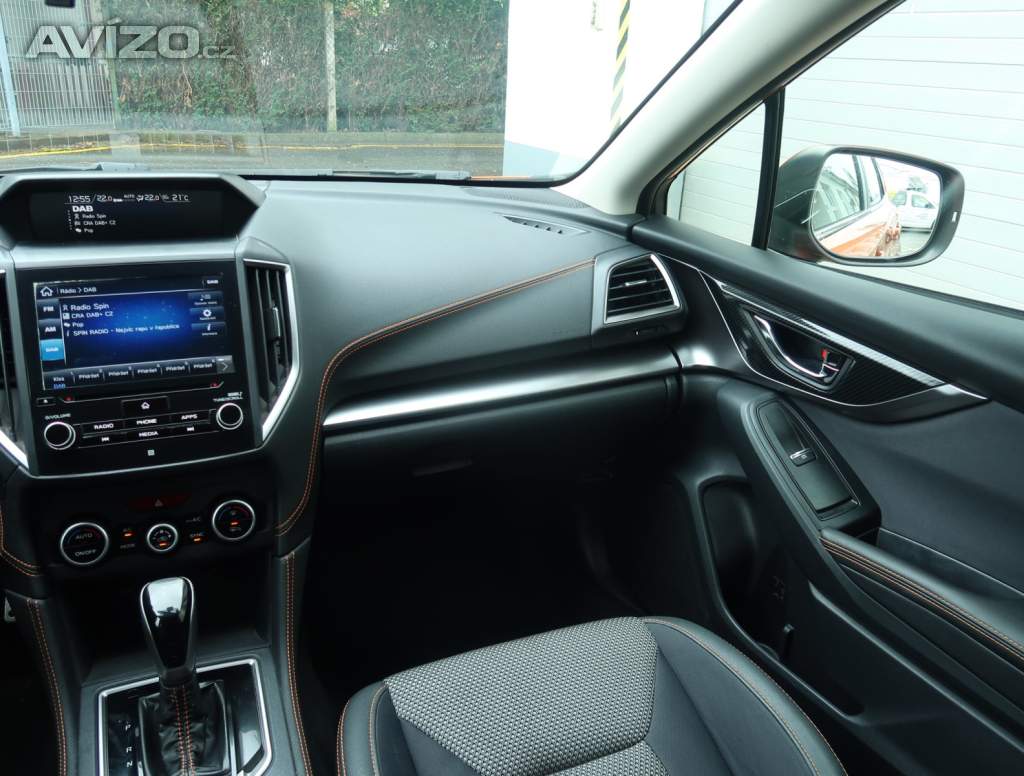 Foto inzerátu Subaru XV 2.0i
