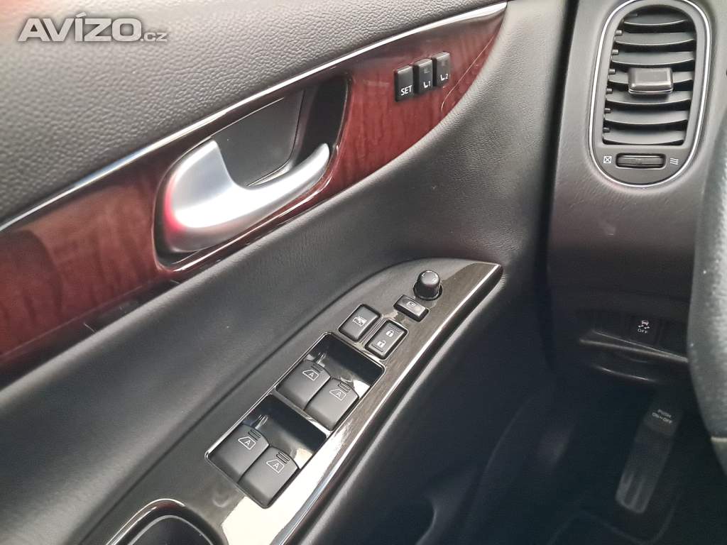 Foto inzerátu Infiniti EX 30d