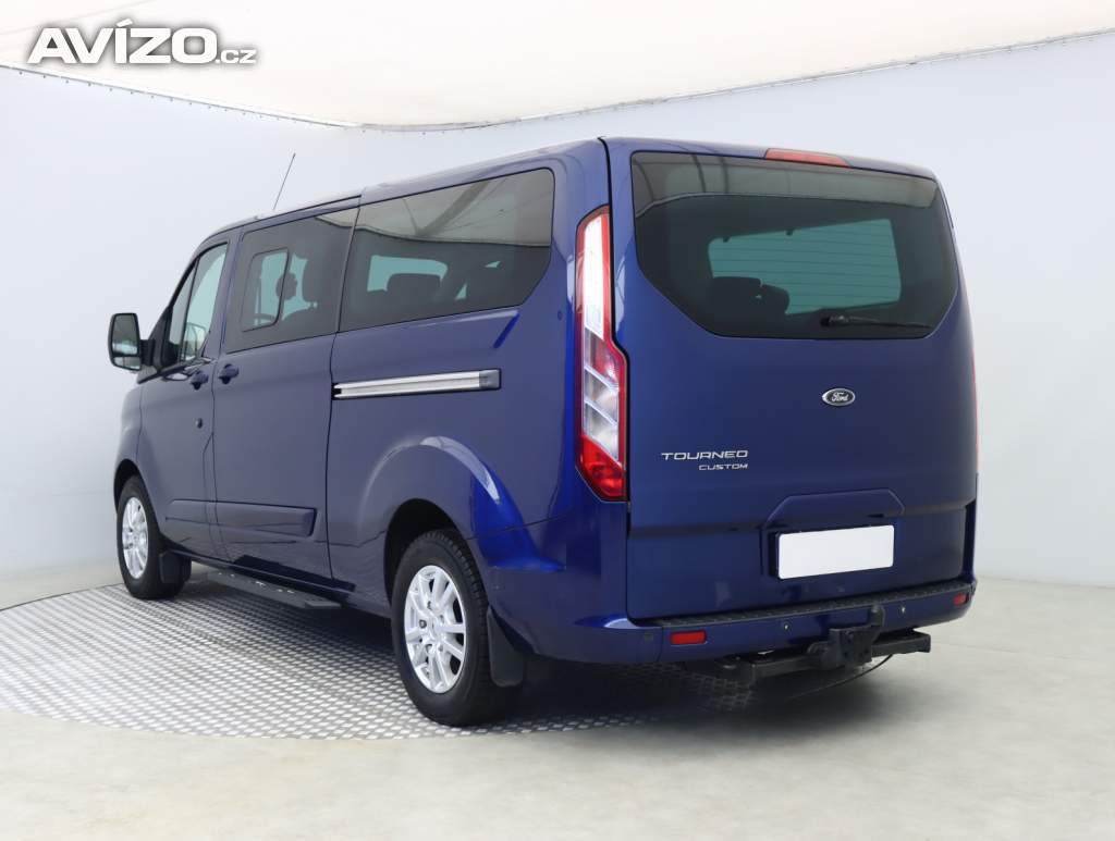 Foto inzerátu Ford Tourneo Custom 2.2 TDCi