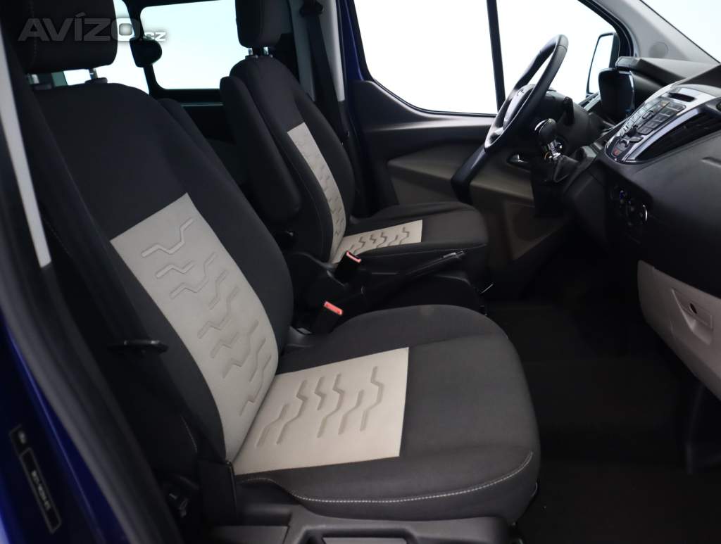 Foto inzerátu Ford Tourneo Custom 2.2 TDCi