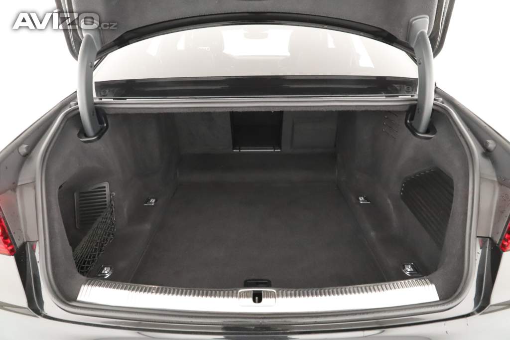 Foto inzerátu Audi A8 60 TFSI