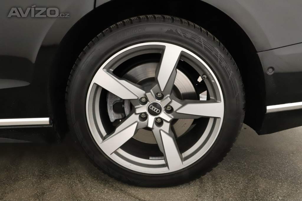 Foto inzerátu Audi A8 60 TFSI