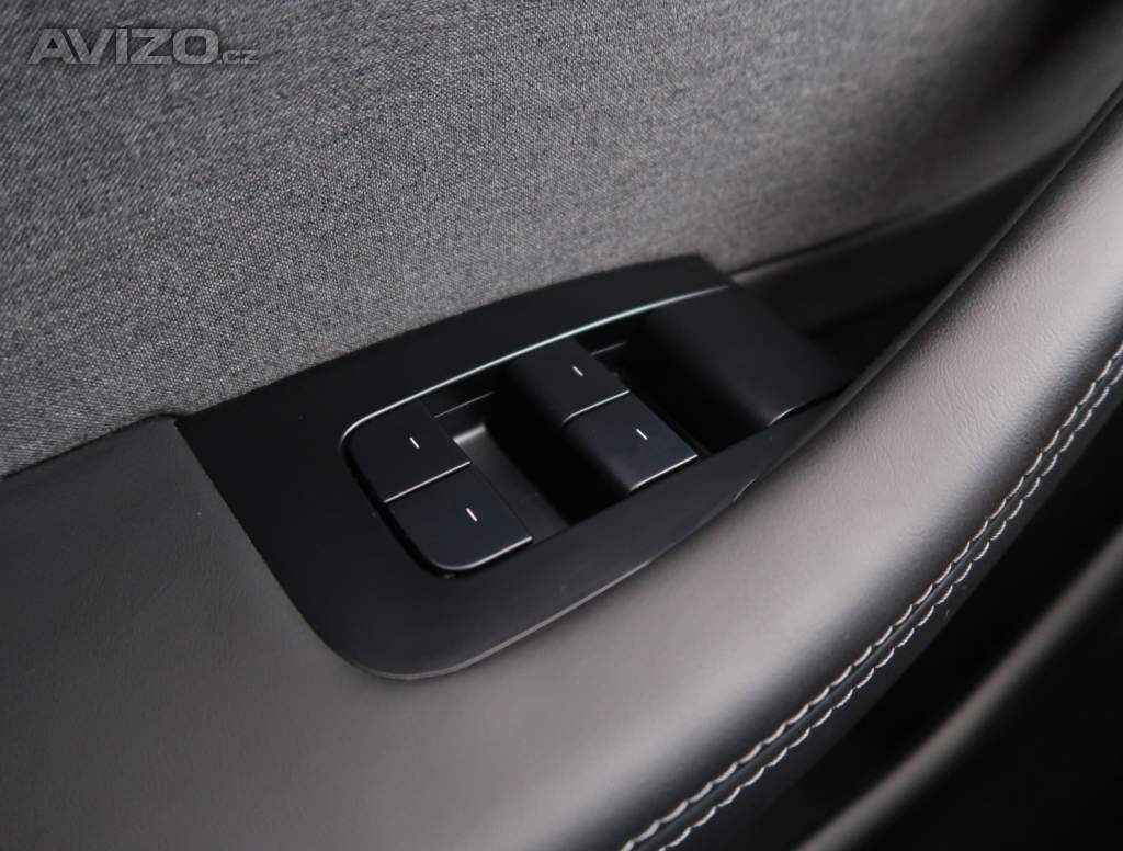 Foto inzerátu Tesla Model 3 Standard Range 60kWh