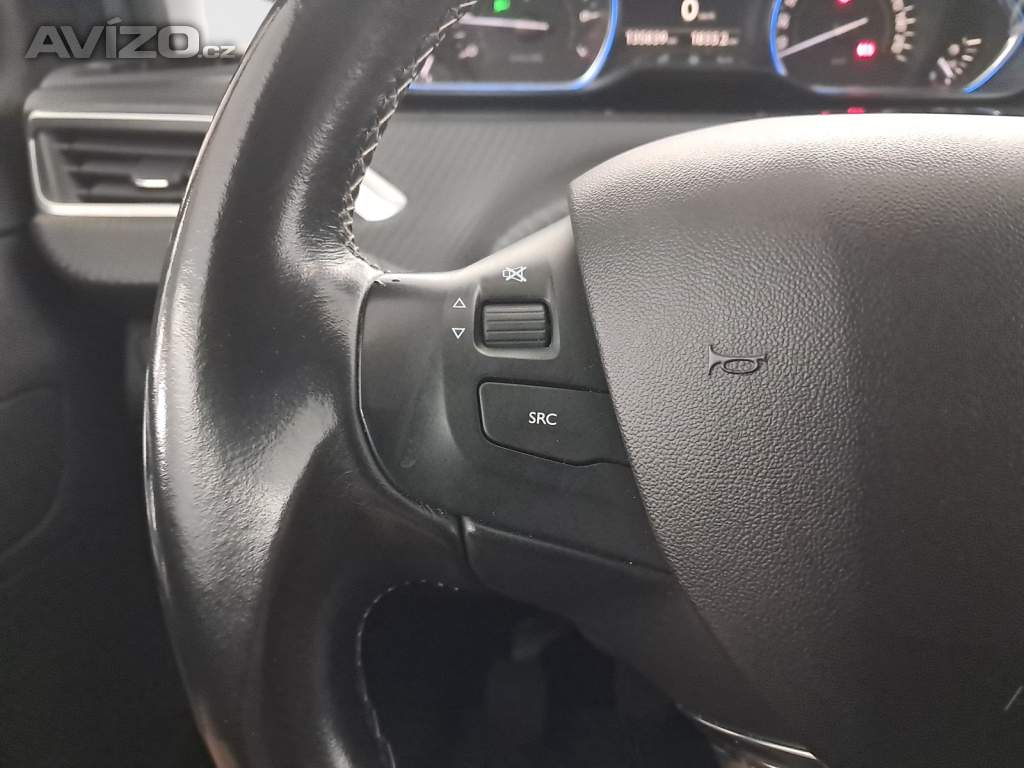 Foto inzerátu Peugeot 2008 1.2 PureTech