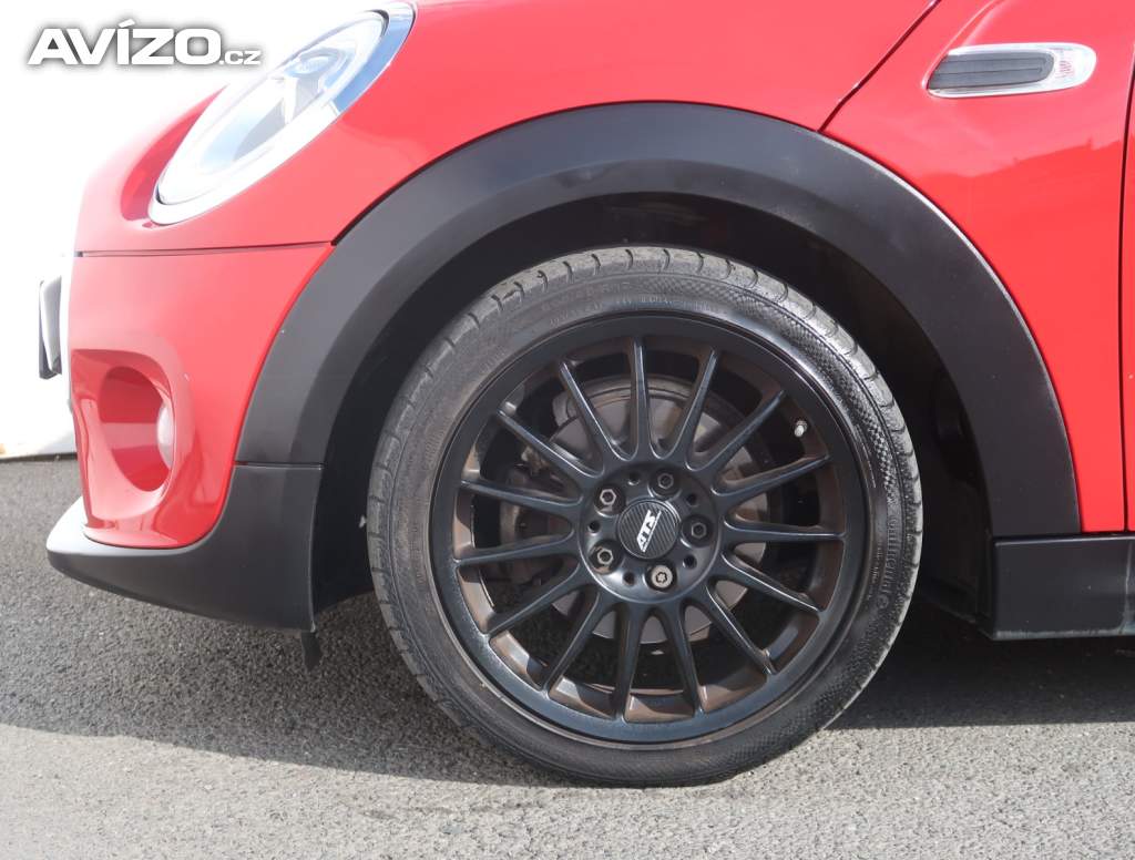 Foto inzerátu MINI 3-door Cooper