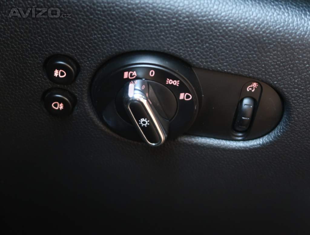 Foto inzerátu MINI 3-door Cooper