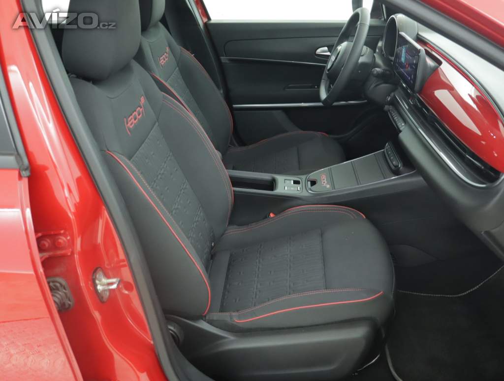 Foto inzerátu Fiat 600e 54 kWh