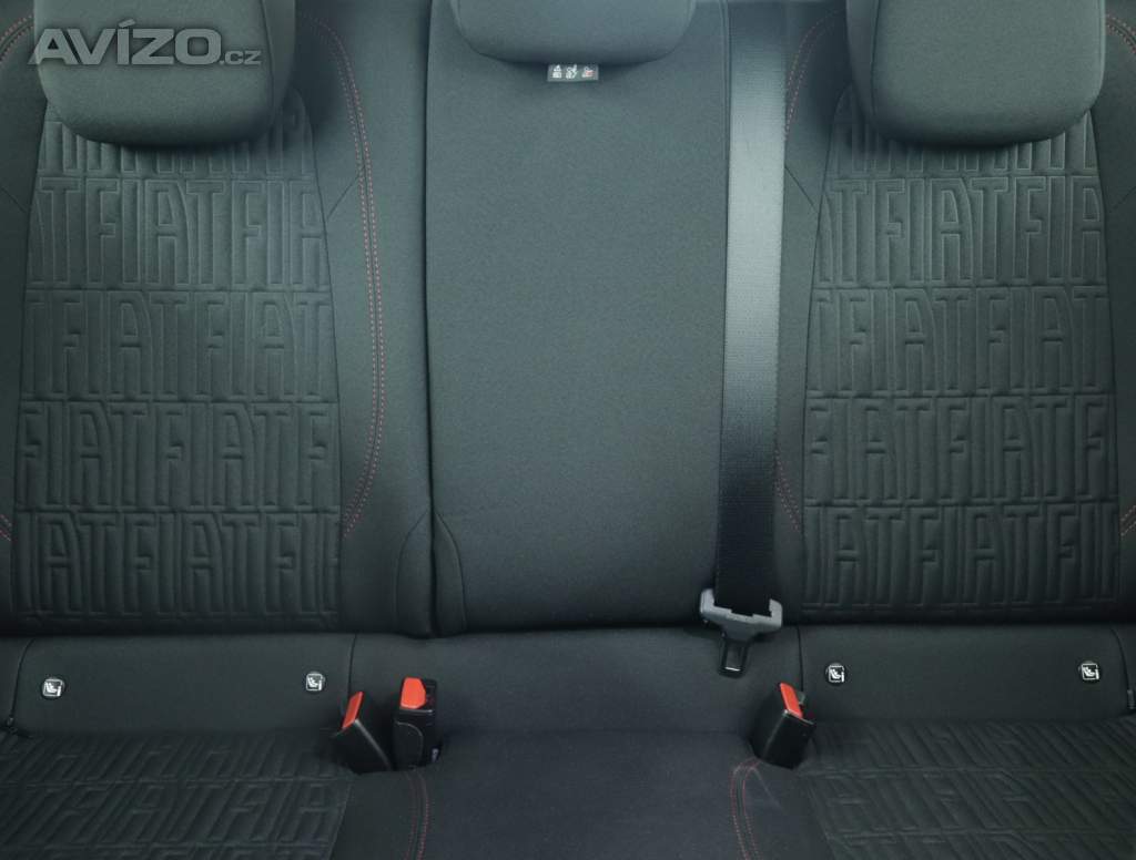 Foto inzerátu Fiat 600e 54 kWh