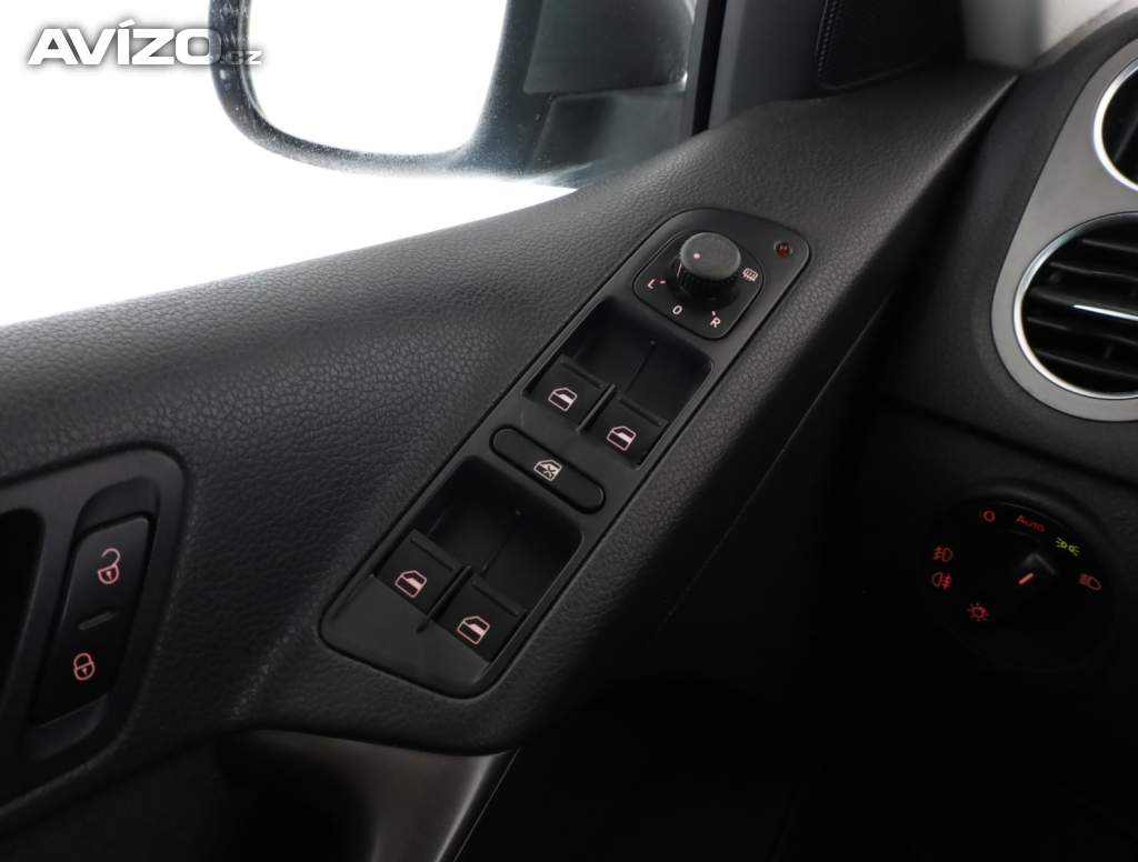 Foto inzerátu VW Tiguan 2.0 TSI