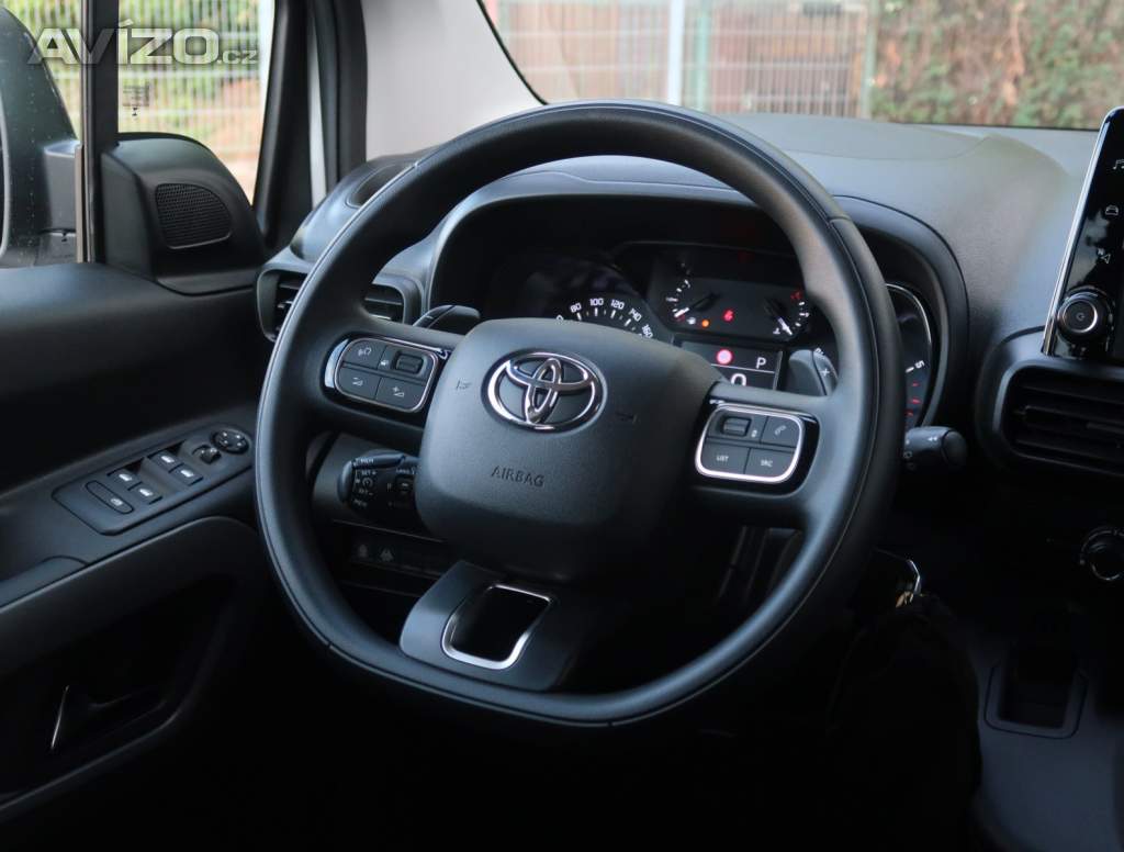 Foto inzerátu Toyota ProAce City Verso 1.5 D-4D