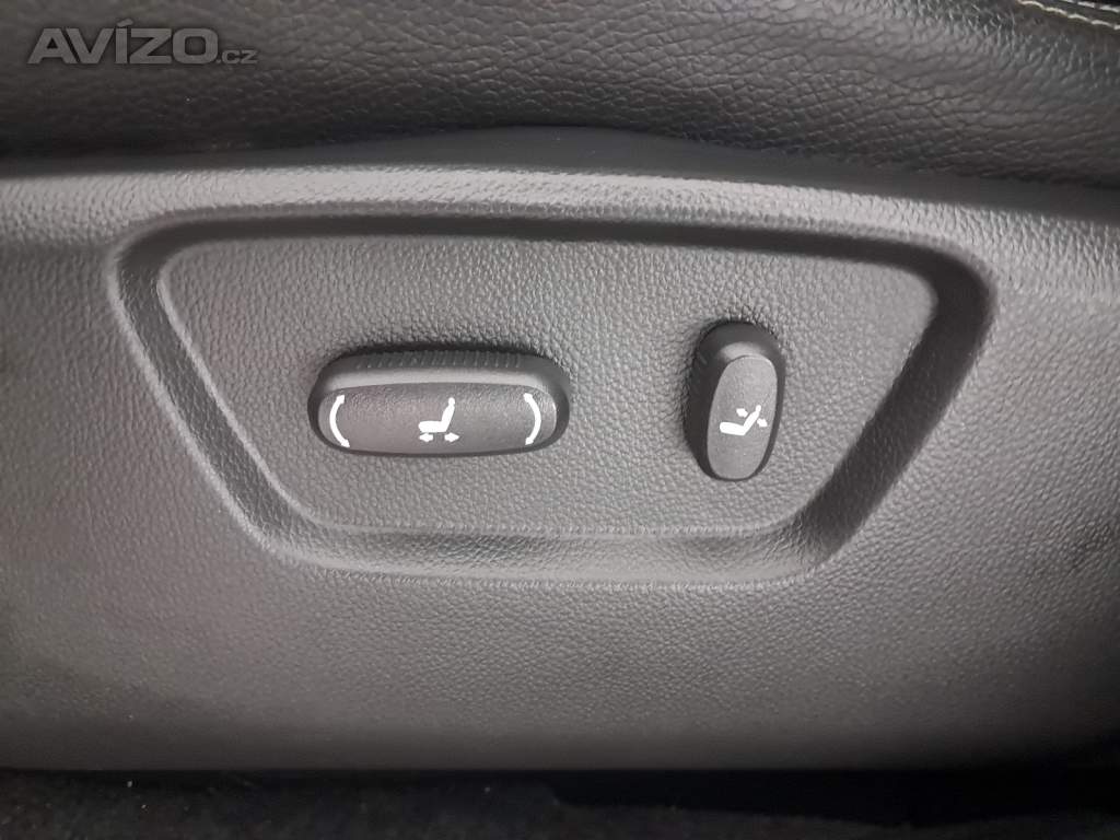 Foto inzerátu Chevrolet Captiva 2.2 VCDI