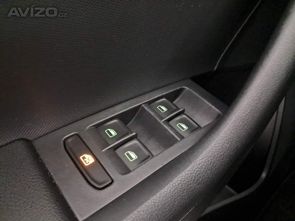 Foto inzerátu Skoda Rapid Spaceback 1.2 TSI