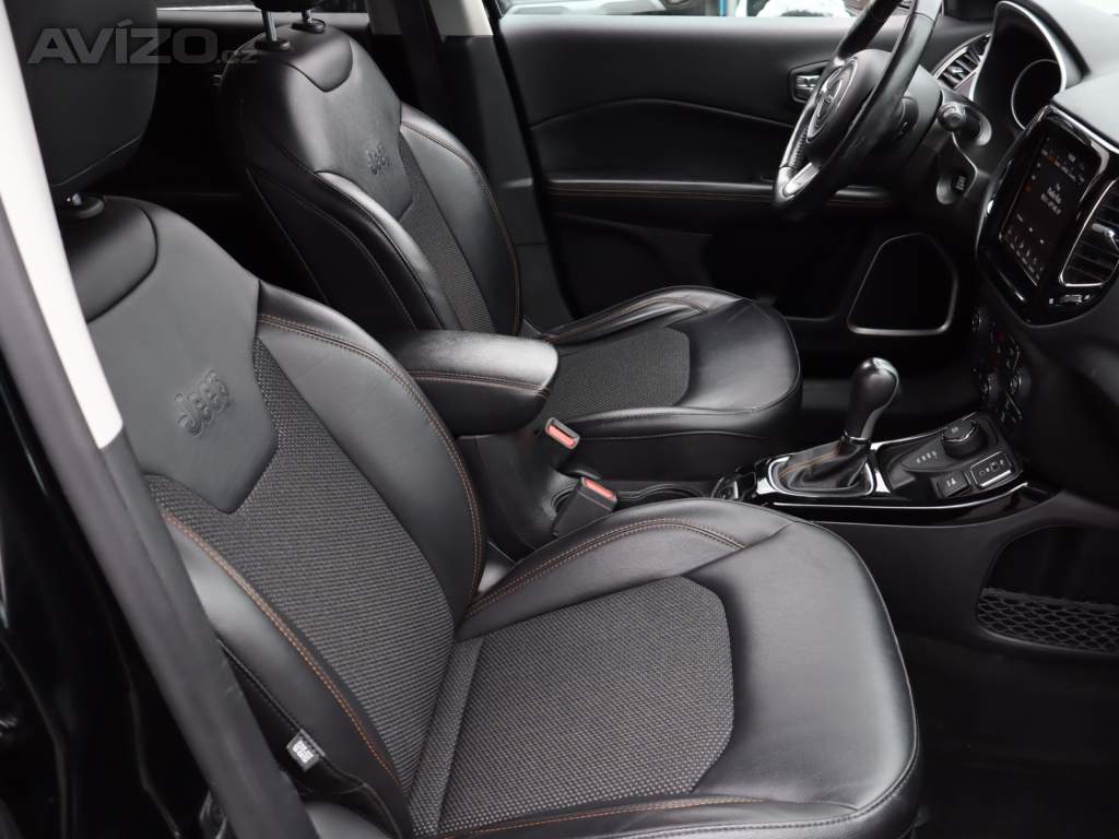 Foto inzerátu Jeep Compass 2.0 MultiJet