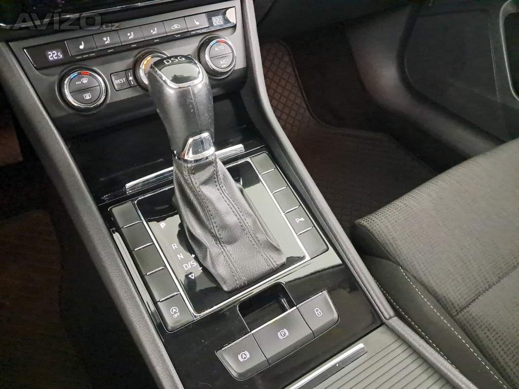 Foto inzerátu Skoda Superb 2.0 TDI