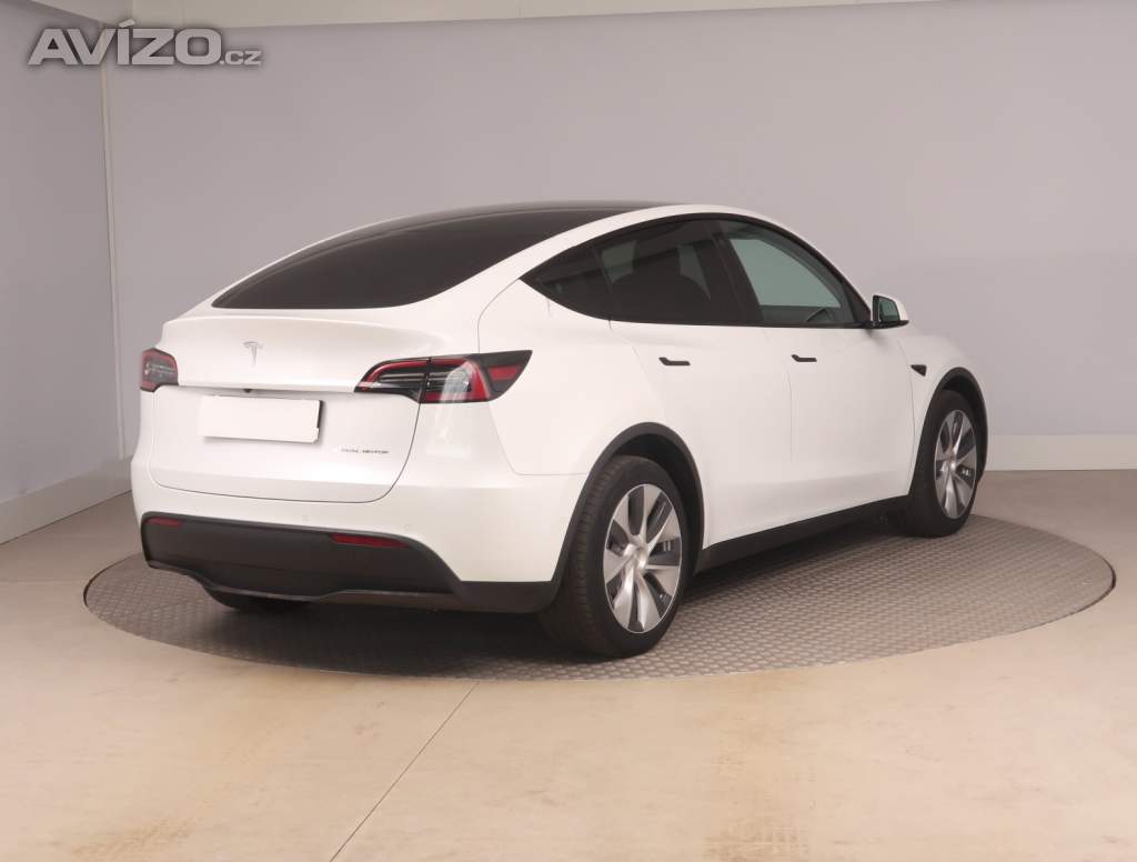 Foto inzerátu Tesla Model Y Long Range AWD 75kWh