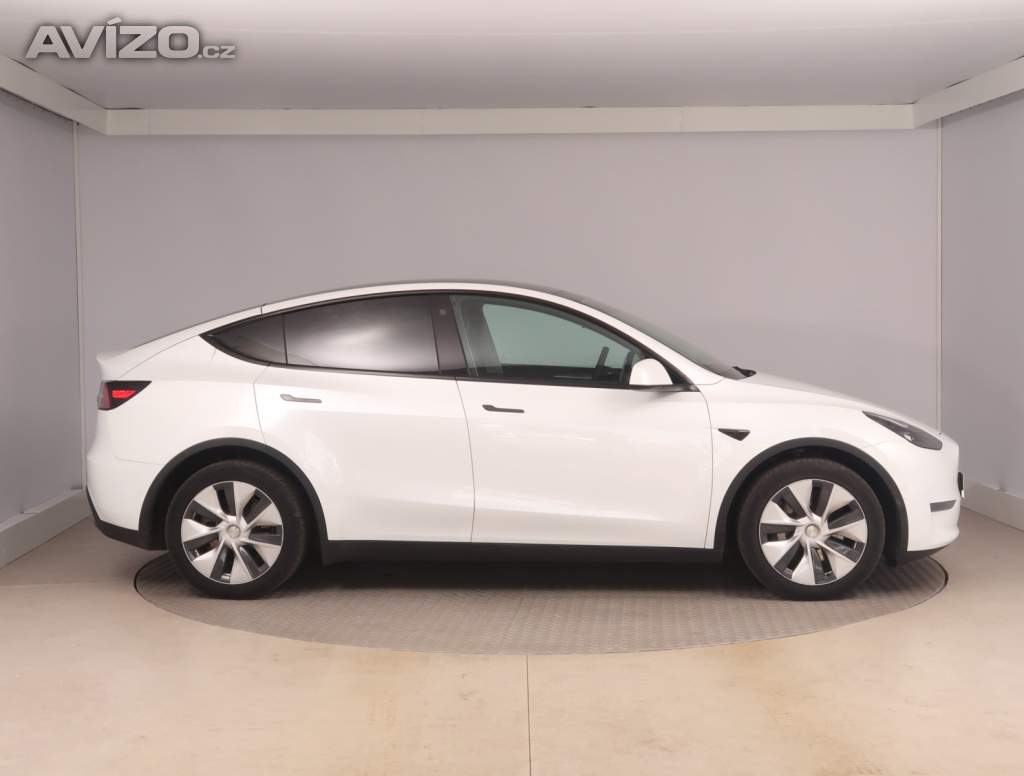 Foto inzerátu Tesla Model Y Long Range AWD 75kWh