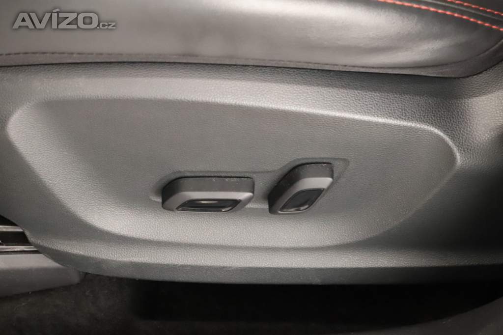 Foto inzerátu MG ZS SUV 1.0 Turbo