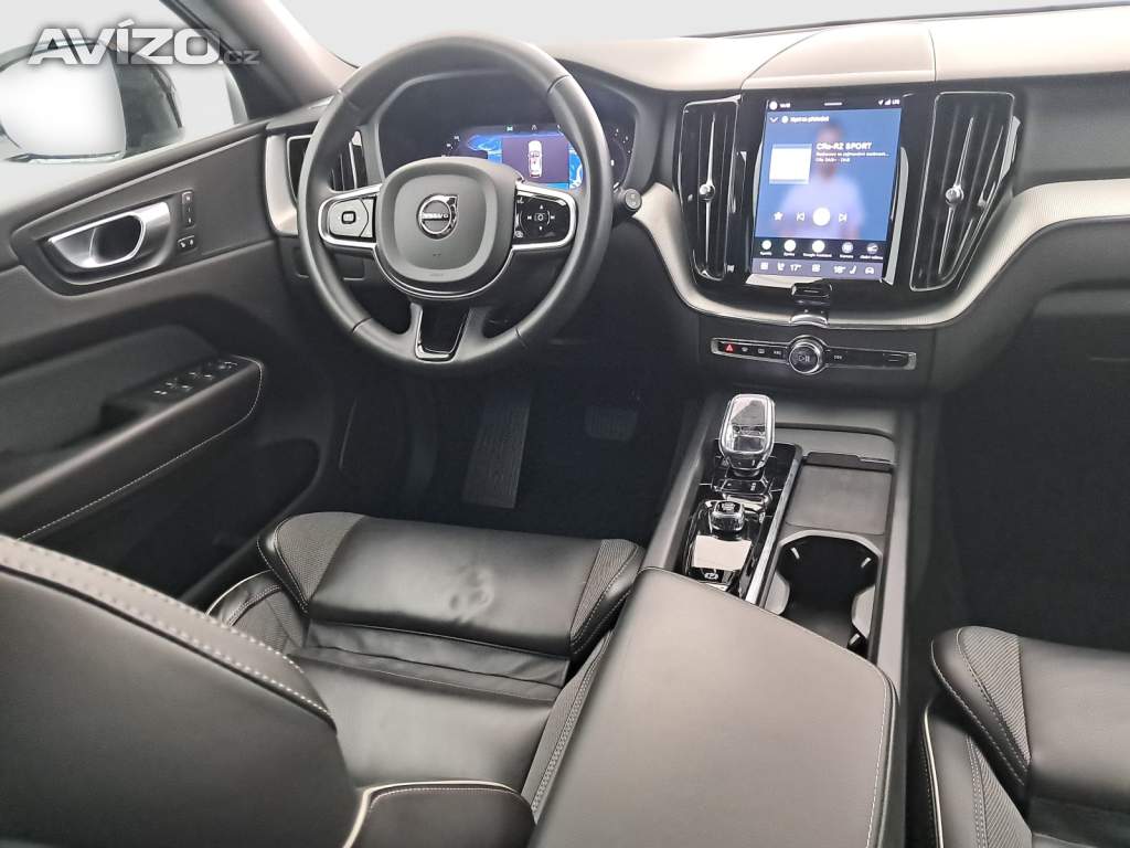 Foto inzerátu Volvo XC60 B4 AWD