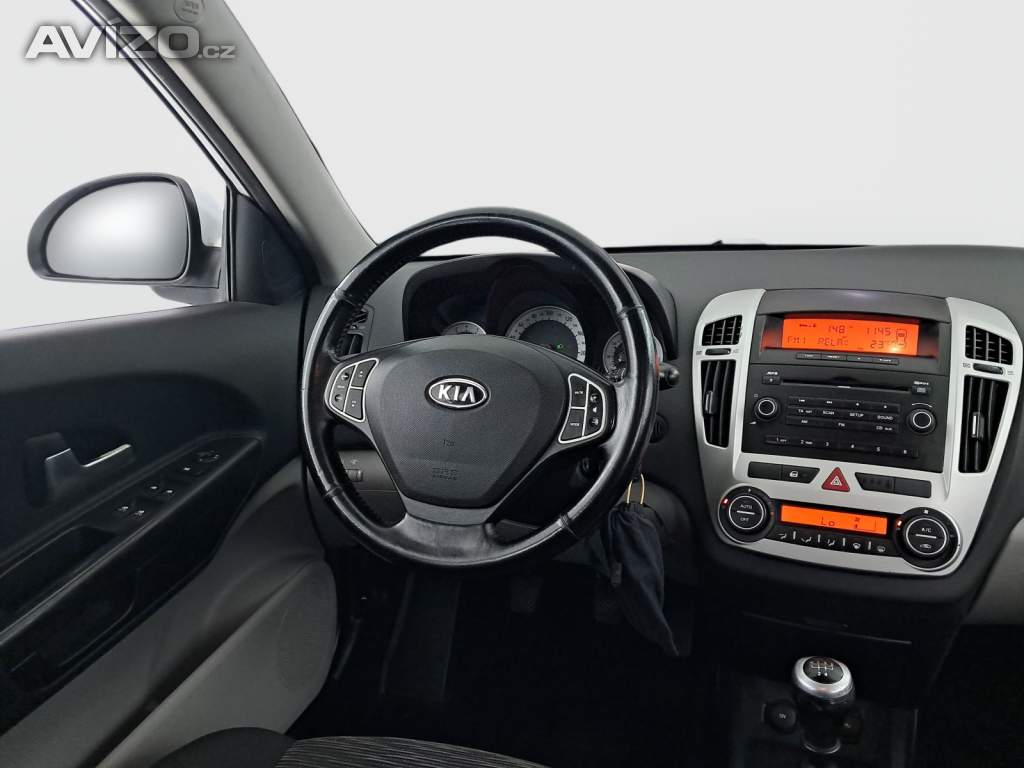 Foto inzerátu Kia Ceed 1.6 CVVT