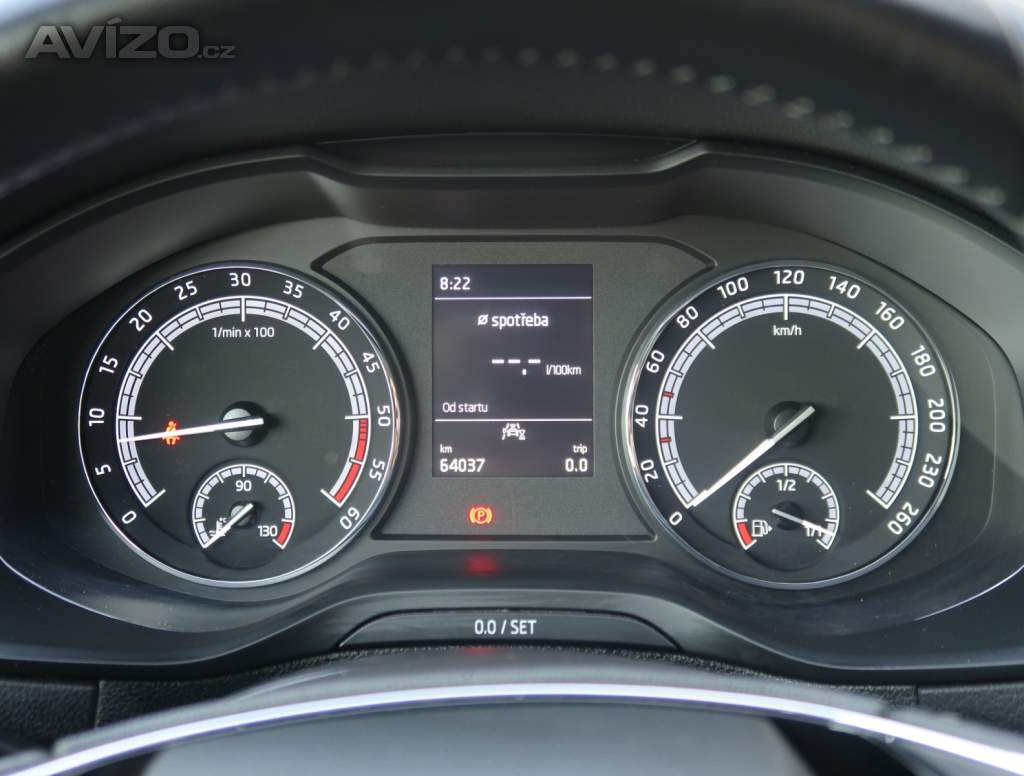 Foto inzerátu Skoda Karoq 1.6 TDI