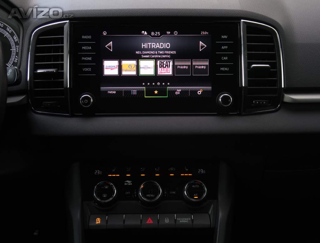 Foto inzerátu Skoda Karoq 1.6 TDI