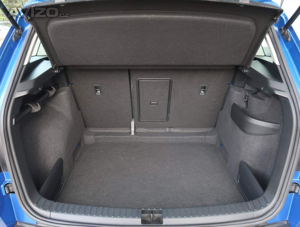 Foto inzerátu Skoda Karoq 1.6 TDI