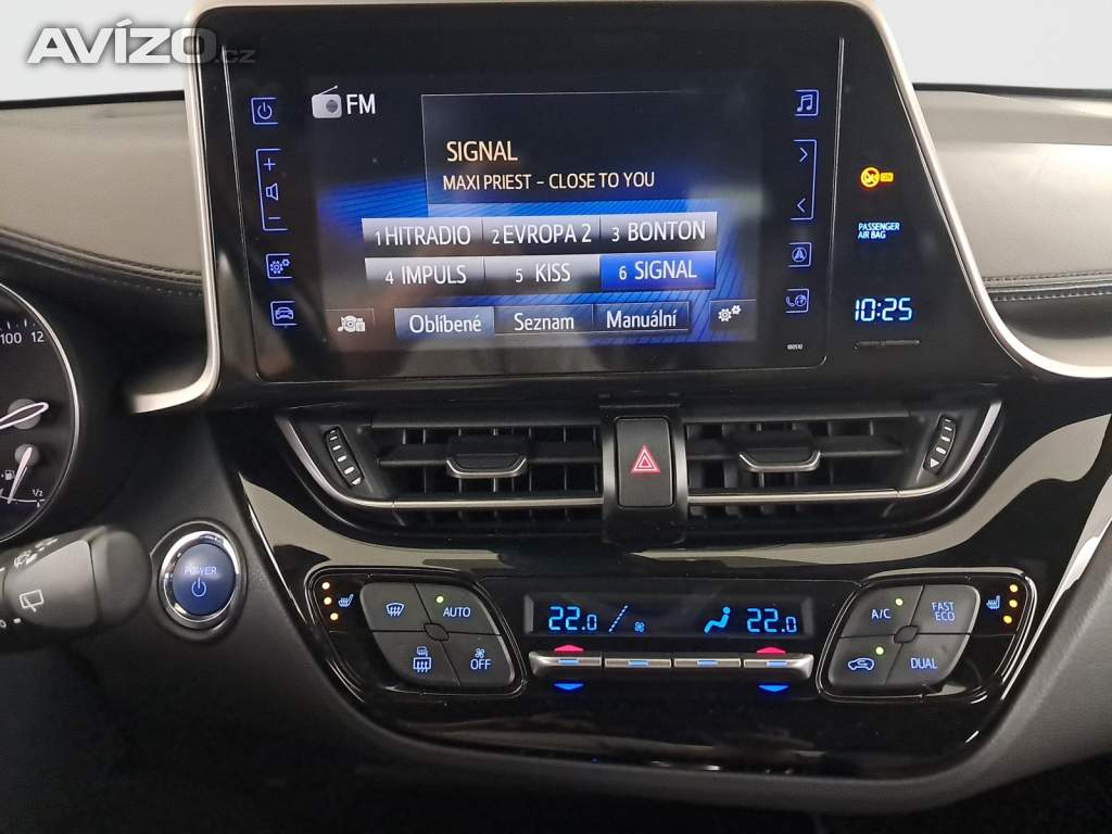 Foto inzerátu Toyota C-HR 1.8 Hybrid