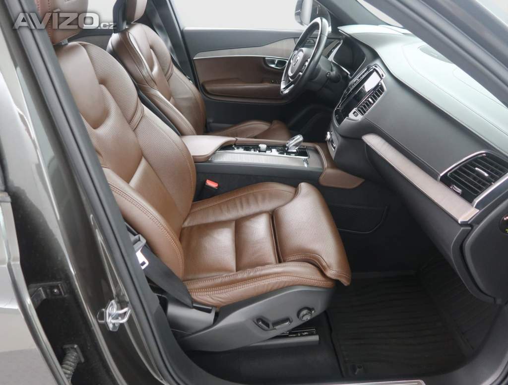 Foto inzerátu Volvo XC90 B5 AWD
