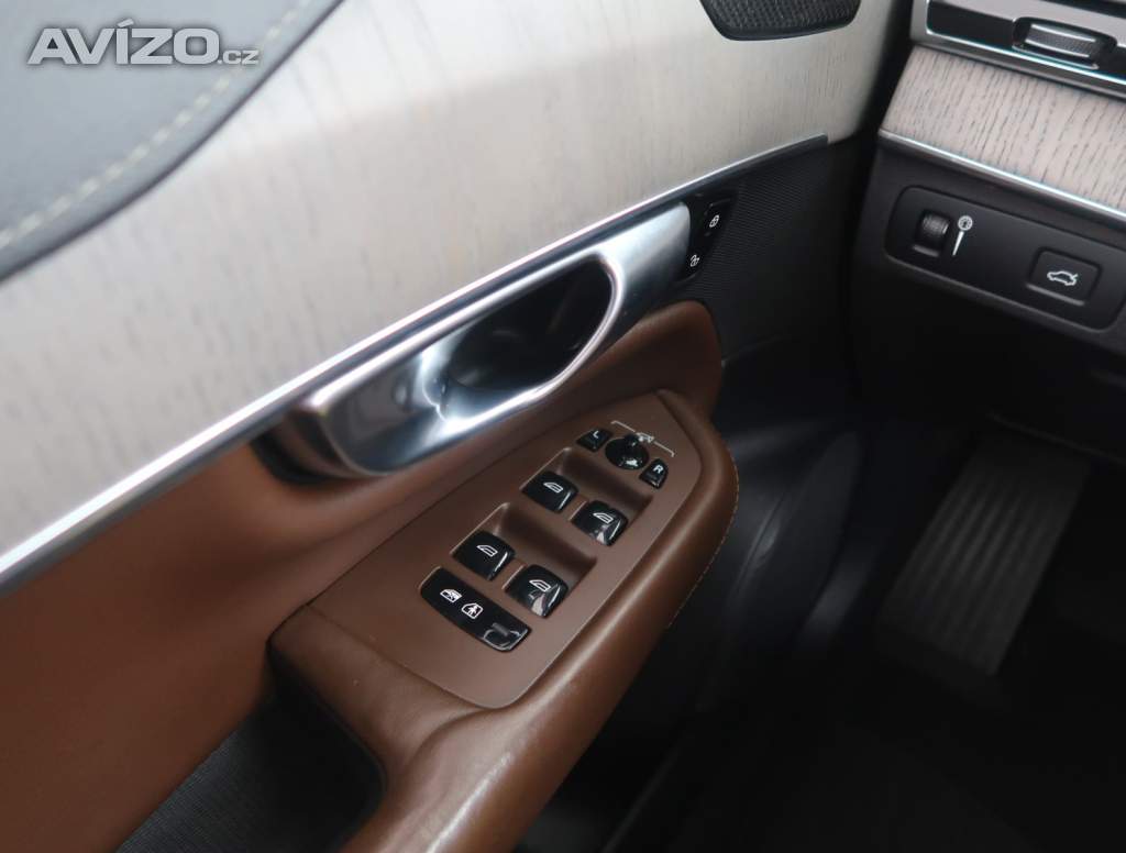 Foto inzerátu Volvo XC90 B5 AWD