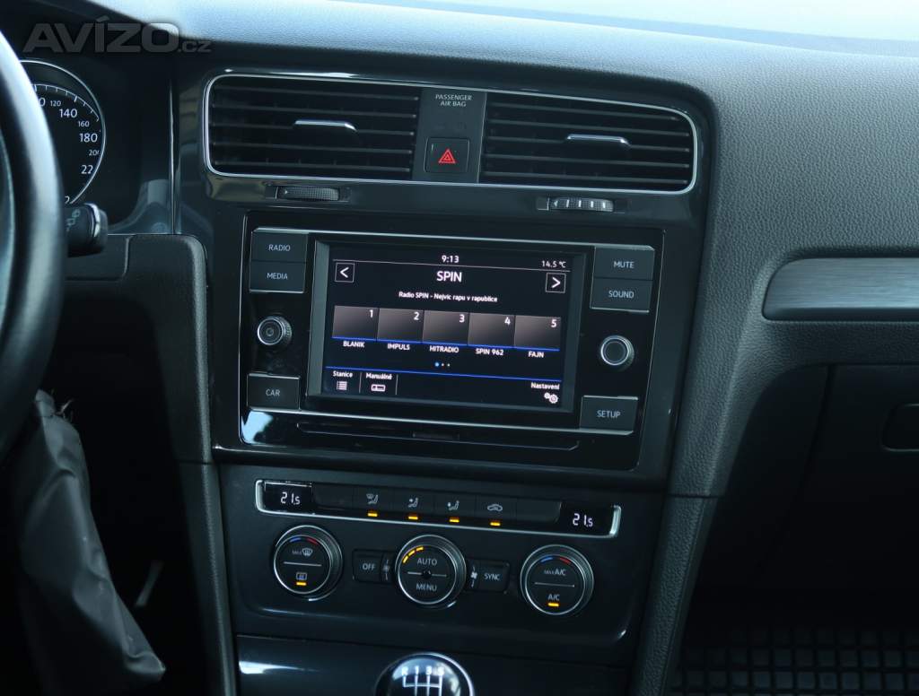 Foto inzerátu VW Golf 1.5 TSI
