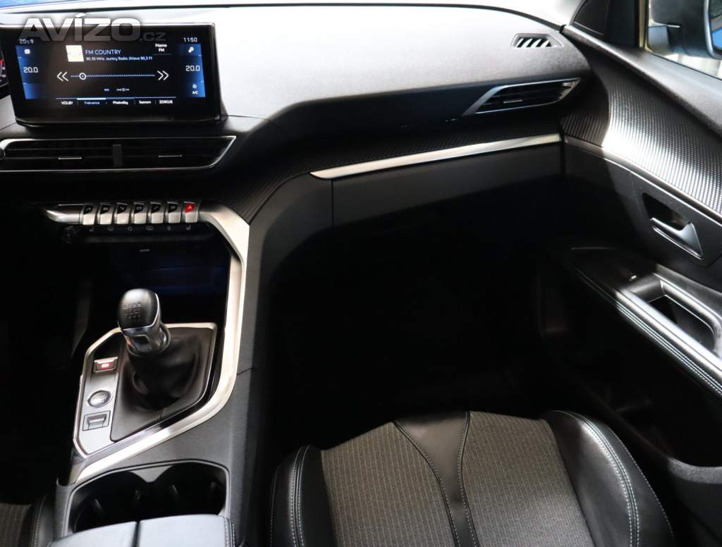 Foto inzerátu Peugeot 3008 1.2 PureTech