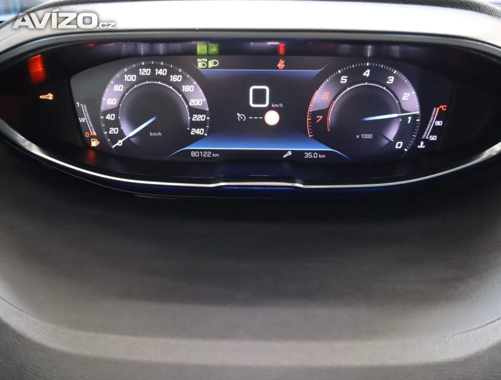 Foto inzerátu Peugeot 3008 1.2 PureTech
