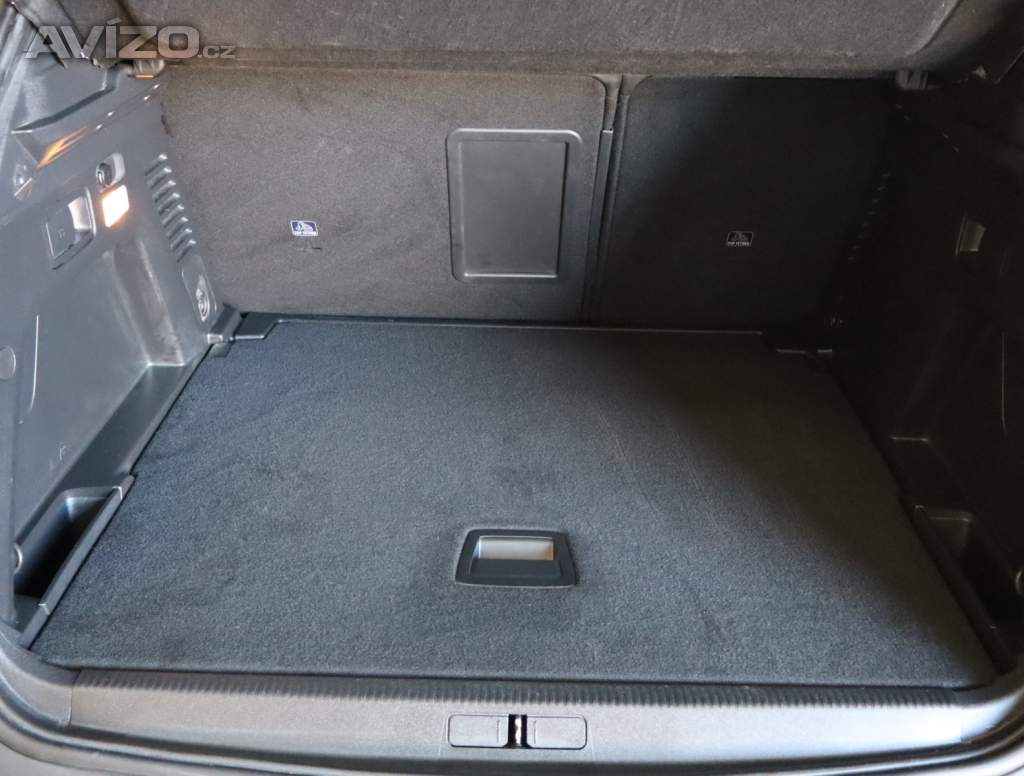 Foto inzerátu Peugeot 3008 1.2 PureTech