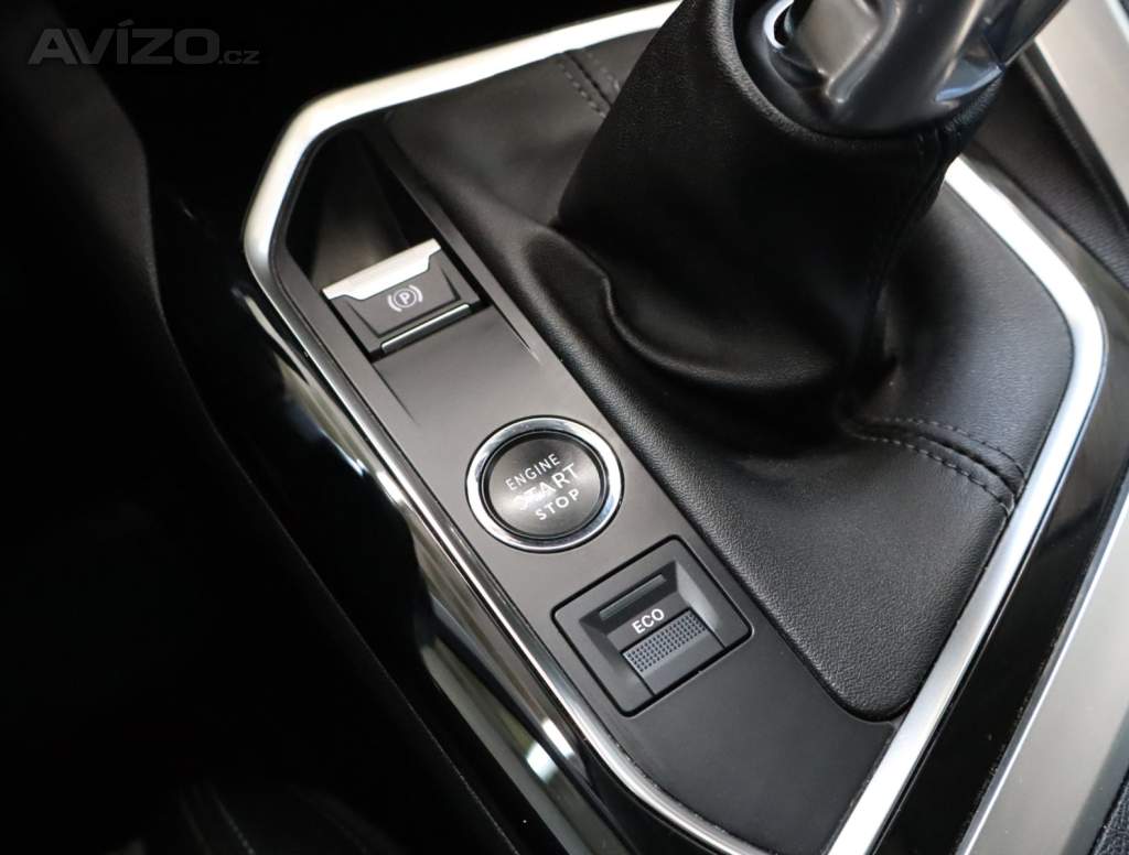 Foto inzerátu Peugeot 3008 1.2 PureTech