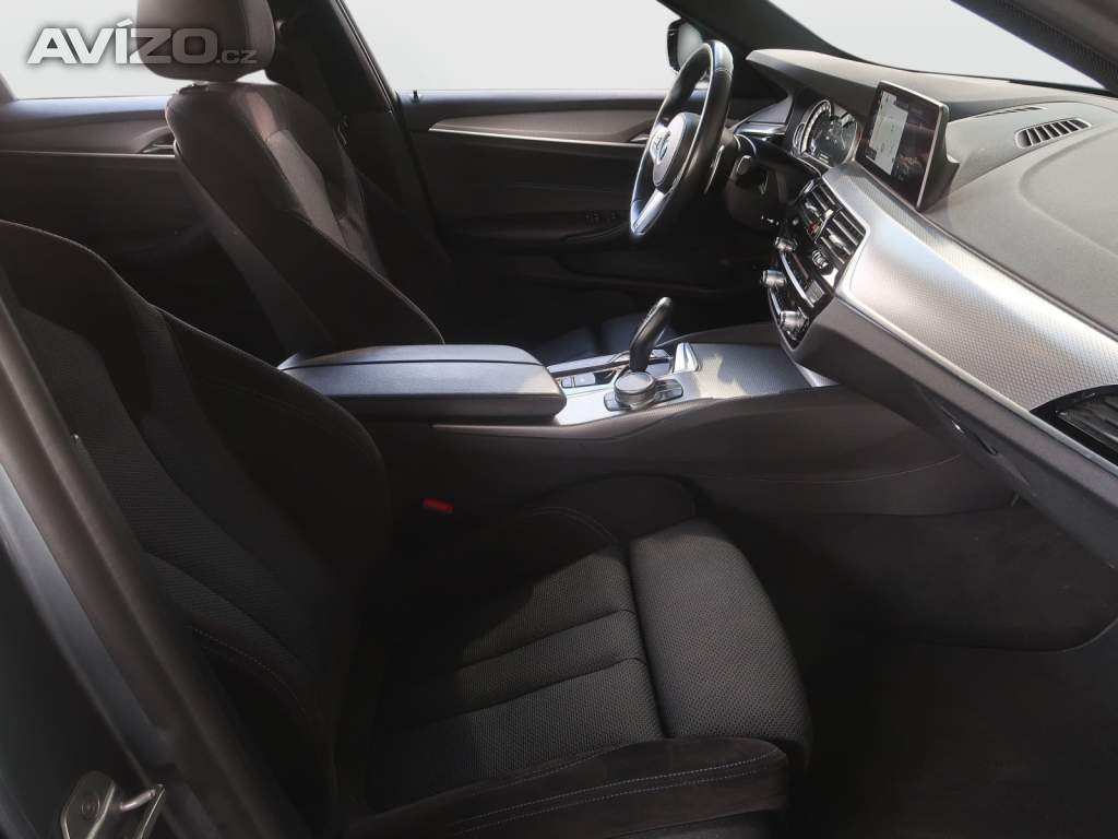 Foto inzerátu BMW 5 530i xDrive