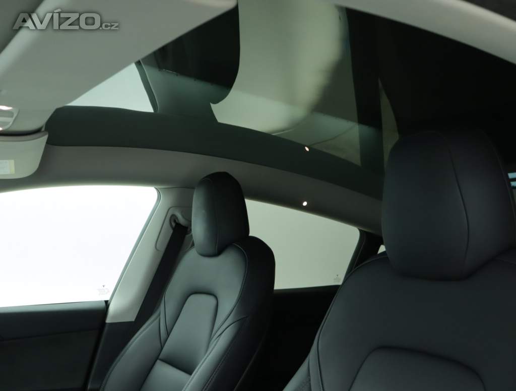 Foto inzerátu Tesla Model Y Long Range AWD 79kWh