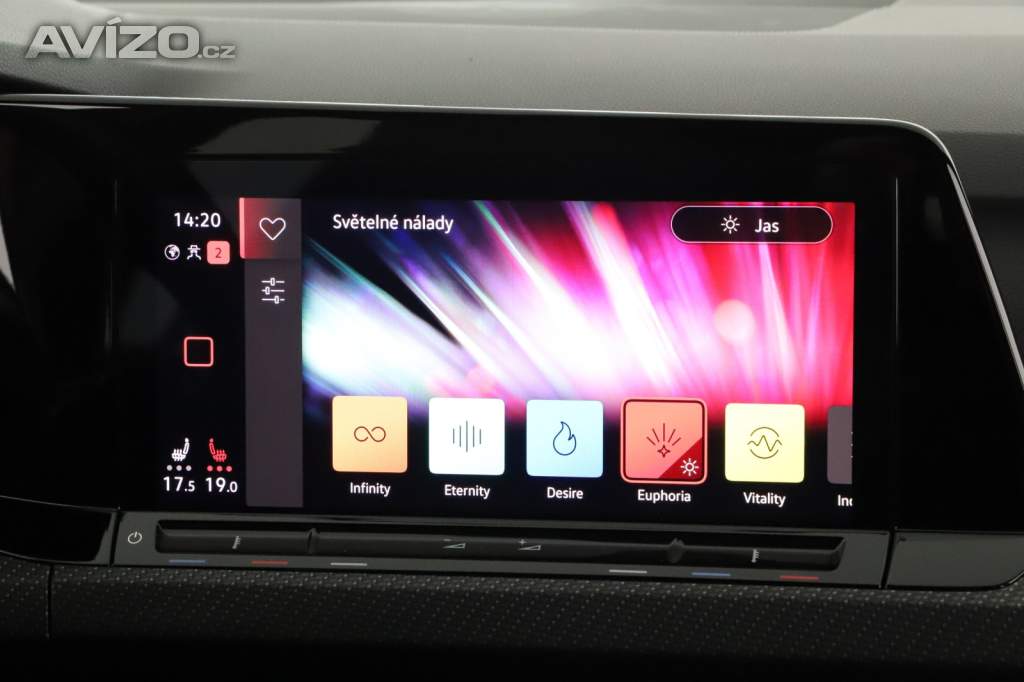 Foto inzerátu VW Golf 1.5 eTSI
