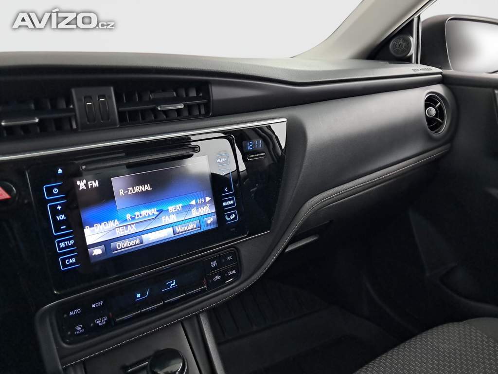 Foto inzerátu Toyota Corolla 1.6 Valvematic
