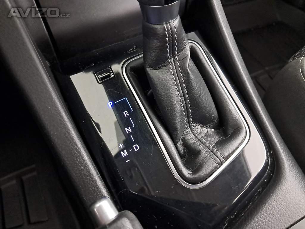 Foto inzerátu Toyota Corolla 1.6 Valvematic
