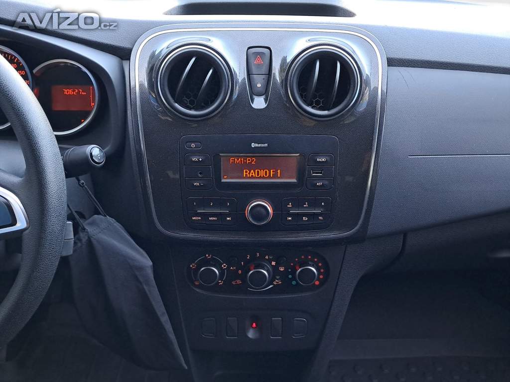 Foto inzerátu Dacia Logan 1.0 SCe