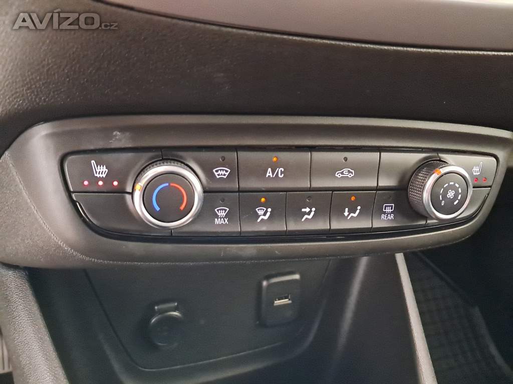 Foto inzerátu Opel Crossland 1.2 Turbo