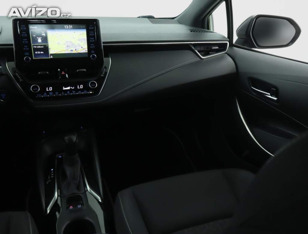 Foto inzerátu Toyota Corolla 2.0 Hybrid