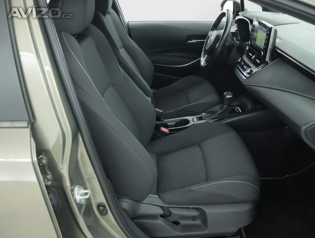 Foto inzerátu Toyota Corolla 2.0 Hybrid