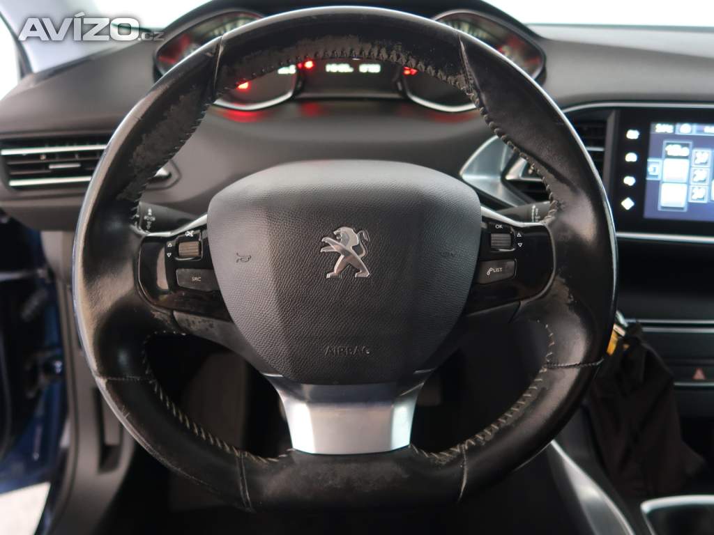Foto inzerátu Peugeot 308 1.2 e-THP
