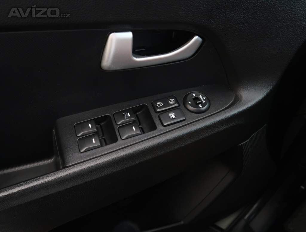 Foto inzerátu Kia Sportage 1.6 GDI