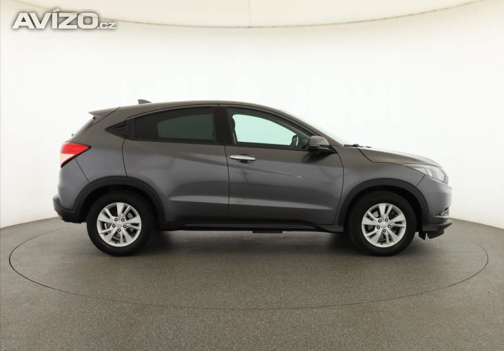 Foto inzerátu Honda HR-V 1.5 i-VTEC