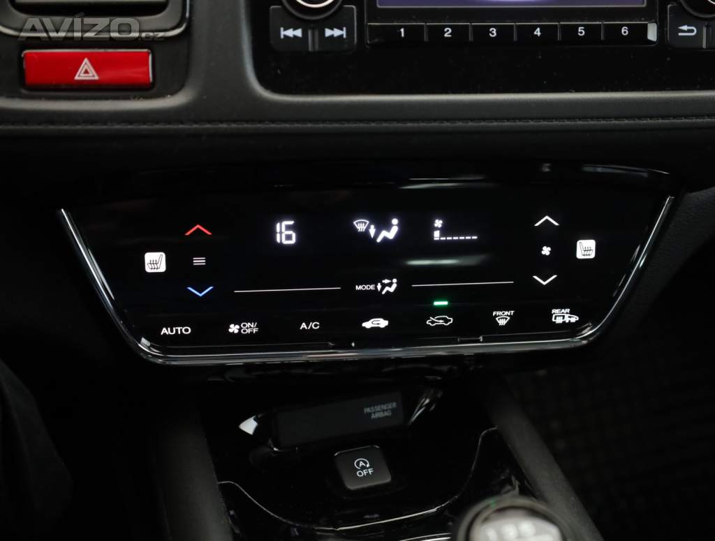 Foto inzerátu Honda HR-V 1.5 i-VTEC