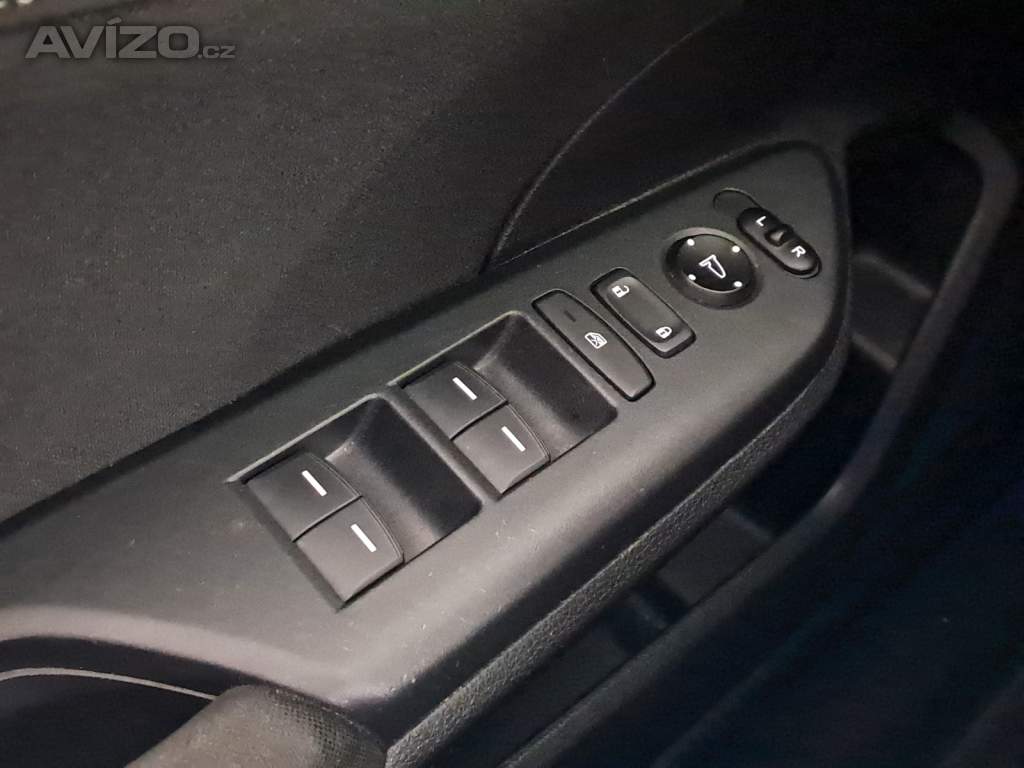 Foto inzerátu Honda Civic 1.0 VTEC Turbo