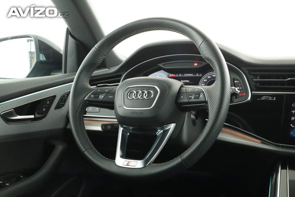 Foto inzerátu Audi Q8 50 TDI